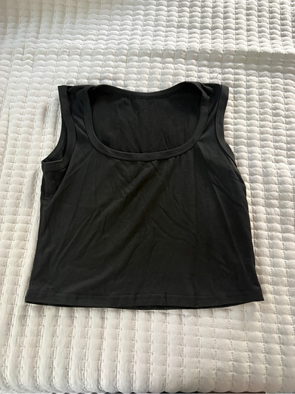 Classic Black Scoop Neck Tank Top - Women